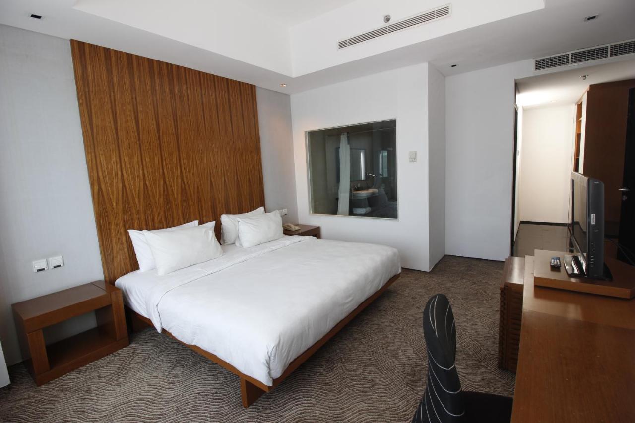 Novotel Balikpapan Dış mekan fotoğraf