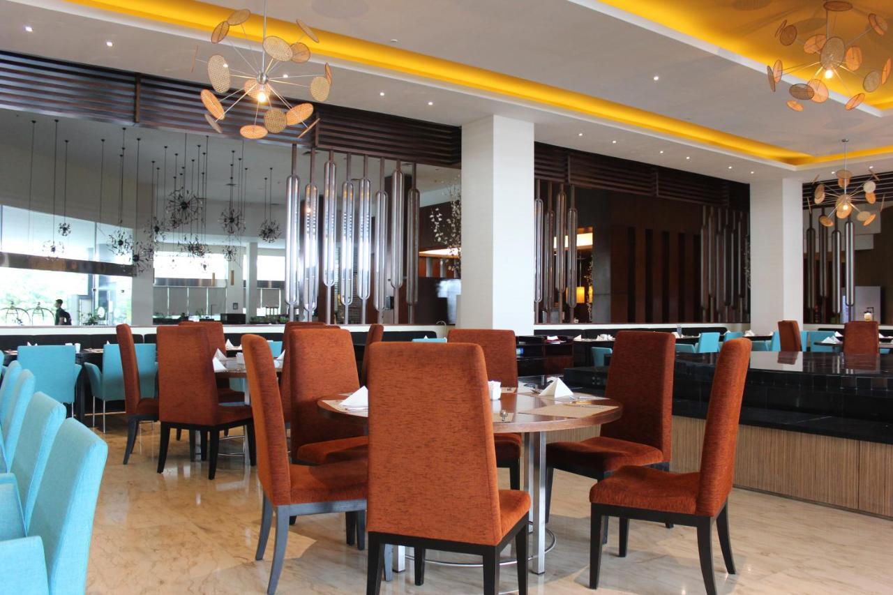 Novotel Balikpapan Dış mekan fotoğraf