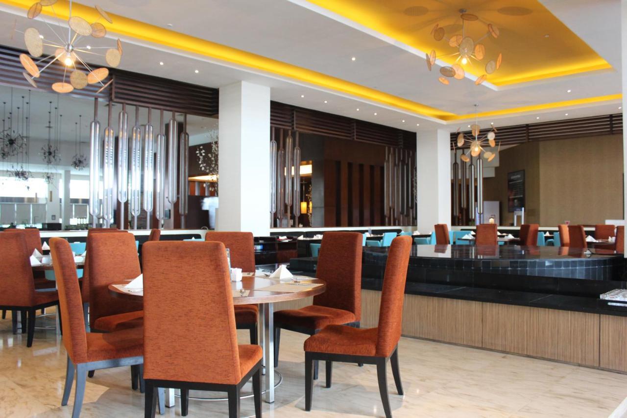 Novotel Balikpapan Dış mekan fotoğraf